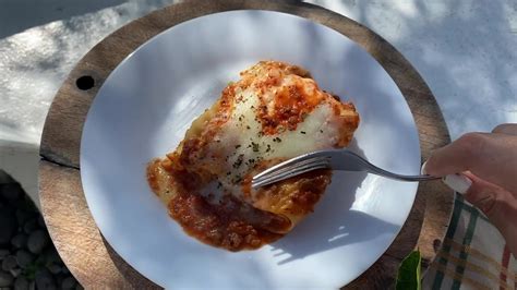 Ced’s Rolling Lasagne .